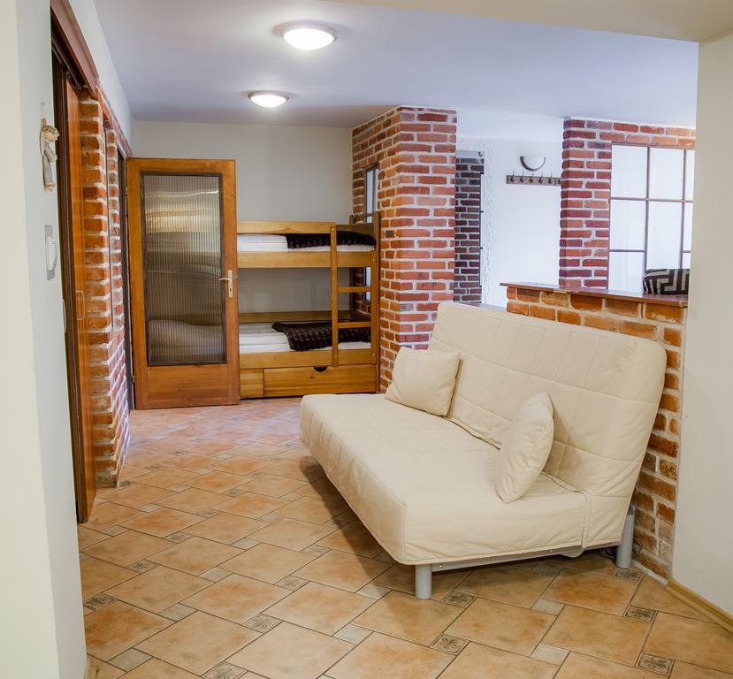 Pod Wzgorzem Bed & Breakfast Frombork Ngoại thất bức ảnh